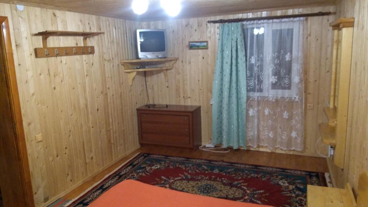 Apartmán Базилік Люкс Jaremče Exteriér fotografie