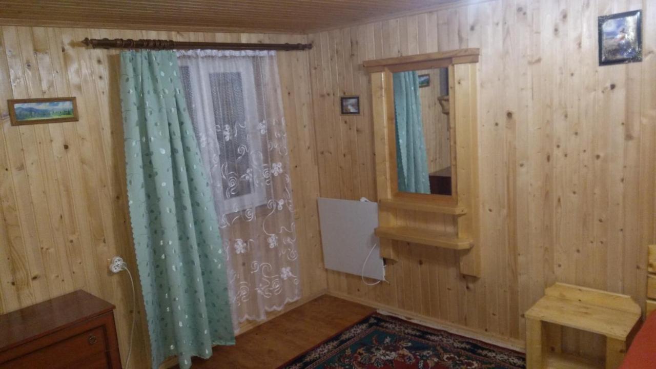 Apartmán Базилік Люкс Jaremče Exteriér fotografie